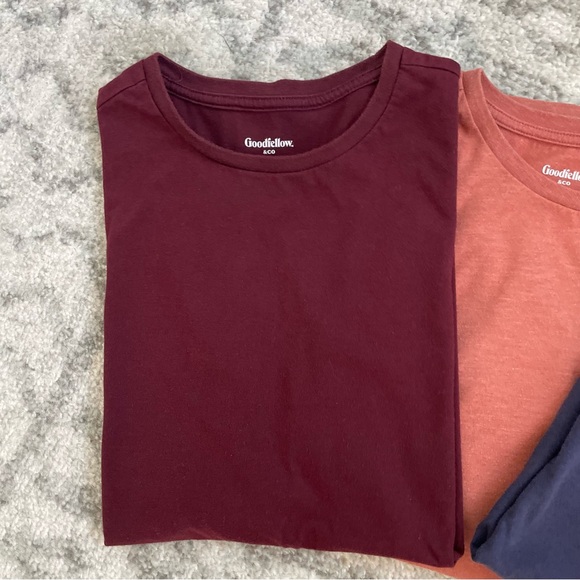 Goodfellow & Co Lot of Men’s Tees in Burgundy, Rust, and Navy Size Large - GUC - Picture 2 of 16